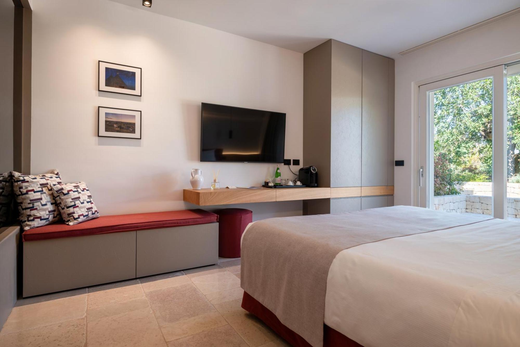 مبيت وإفطار تْشيستيرنِنو Essenza Relais Contemporaneo المظهر الخارجي الصورة