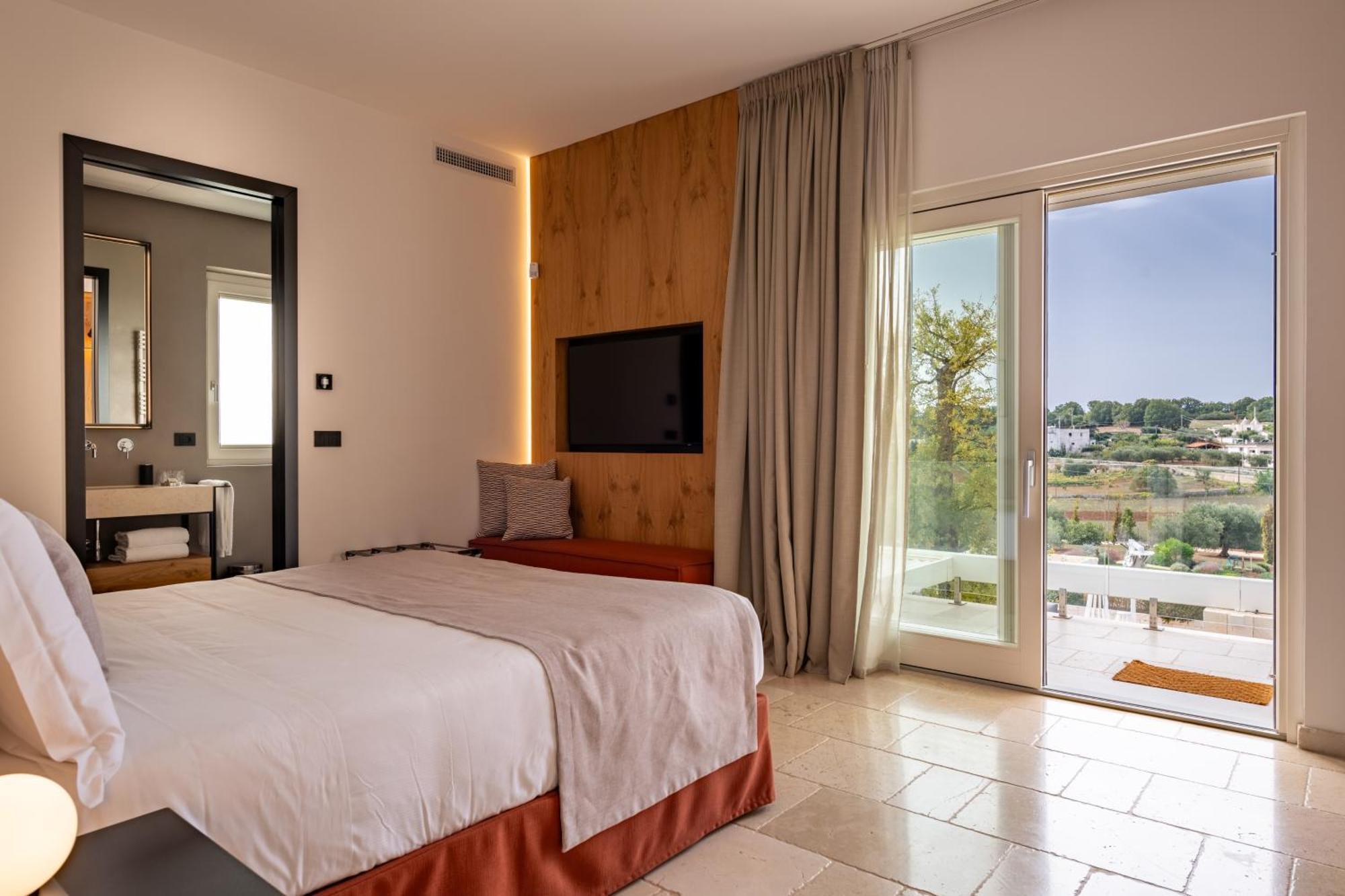 مبيت وإفطار تْشيستيرنِنو Essenza Relais Contemporaneo المظهر الخارجي الصورة